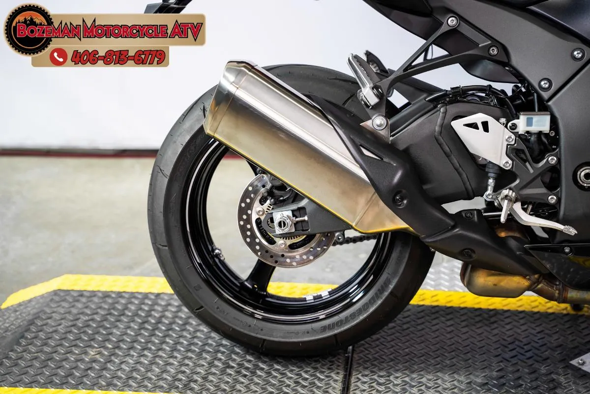 2025 KAWASAKI NINJA ZX-10R