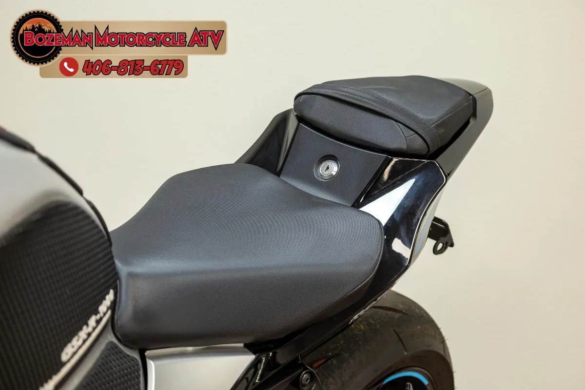 2025 SUZUKI GSX-R1000