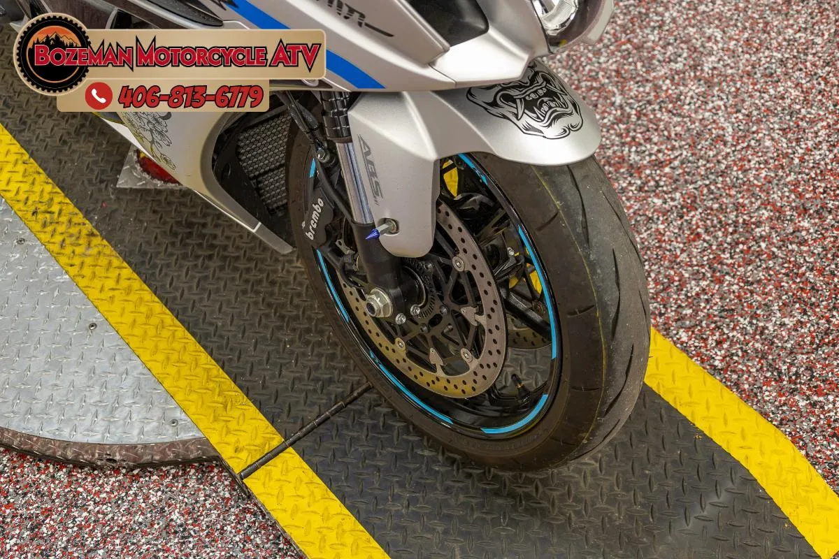 2025 SUZUKI GSX-R1000