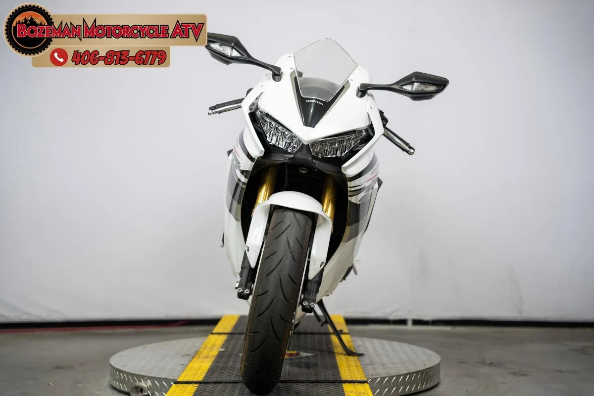 2025 HONDA CBR1000RR