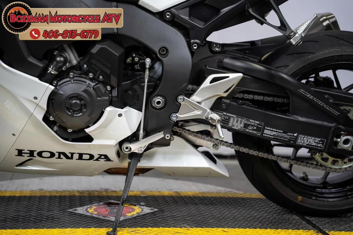 2025 HONDA CBR1000RR