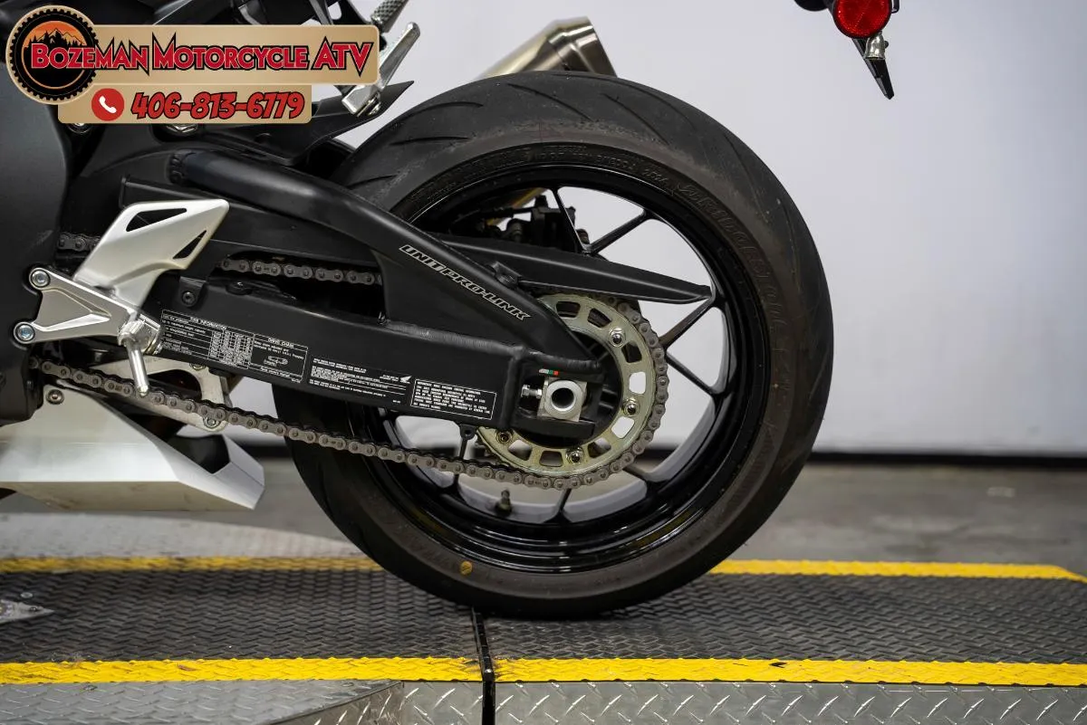 2025 HONDA CBR1000RR