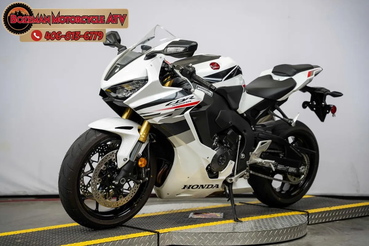 2025 HONDA CBR1000RR