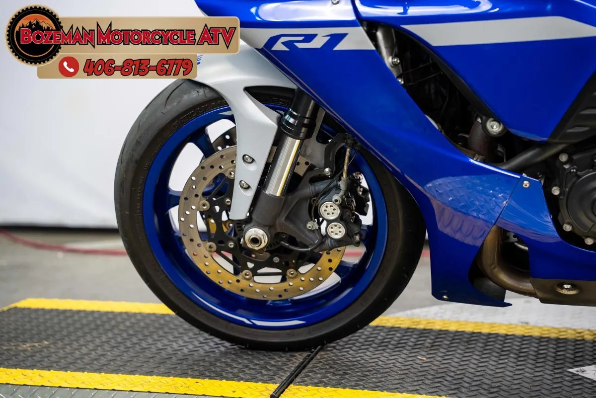 2020 YAMAHA YZF-R1
