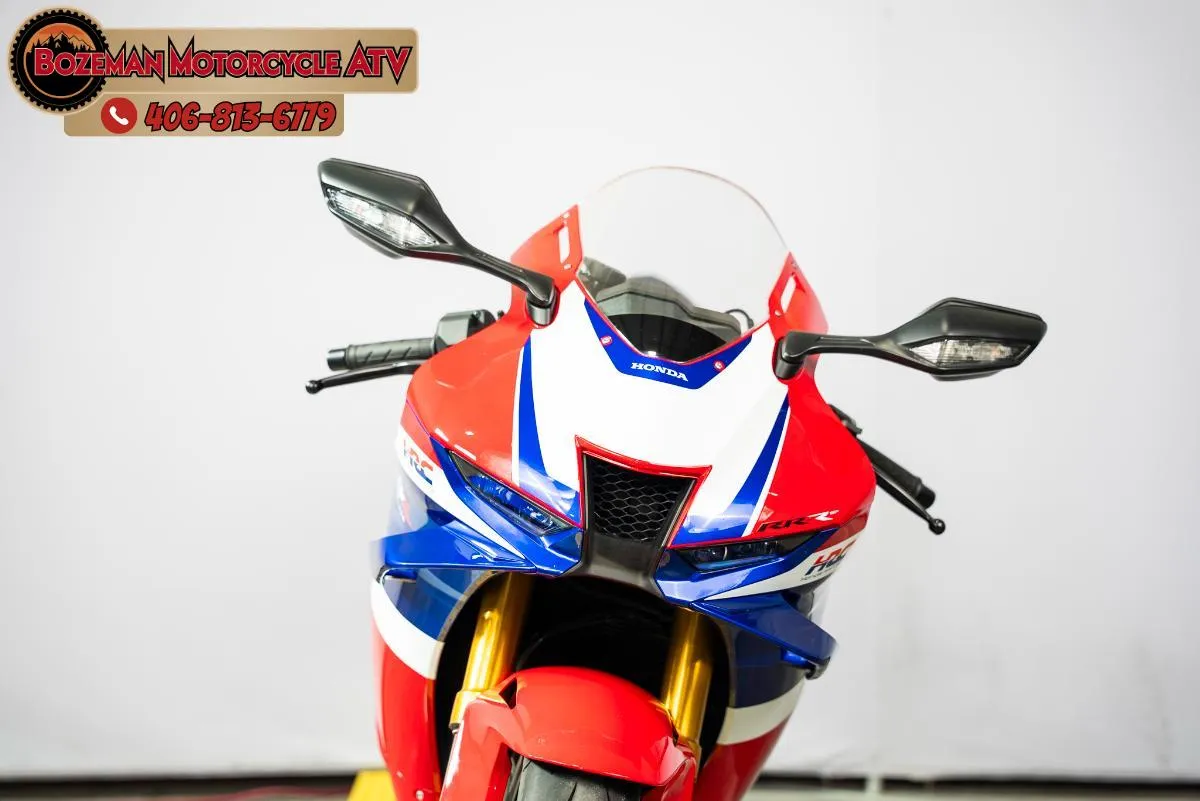 2025 HONDA CBR1000RR-R FIREBLADE SP