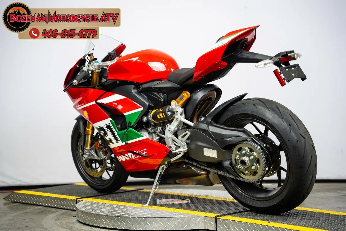 2023 DUCATI PANIGALE V2